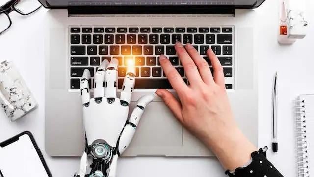 La IA podría provocar una pérdida neta de 400.000 empleos en España entre 2025 y 2035