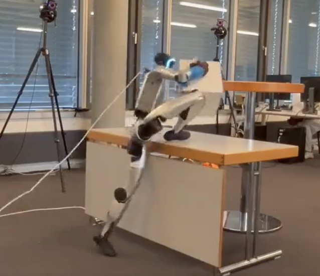 Atari Lab demuestra locomoción avanzada de robots humanoides y planificación multi-paso bajo su proyecto MotionDisco