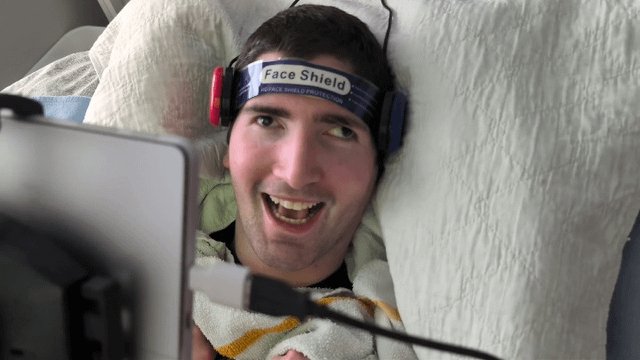 Creó una solución de comunicación para su hermano cuadripléjico usando ChatGPT y la liberó como código abierto