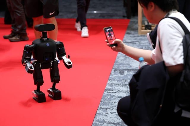 Japón crea el consorcio Noetra para desarrollar su propio modelo de IA y desplegar 10 millones de robots en 2040