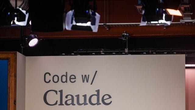 Compañía anónima gasta 500 millones de dólares en Claude AI en un solo mes por olvidar configurar límites de uso
